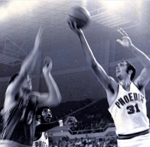 Jim Fox shooting hoops